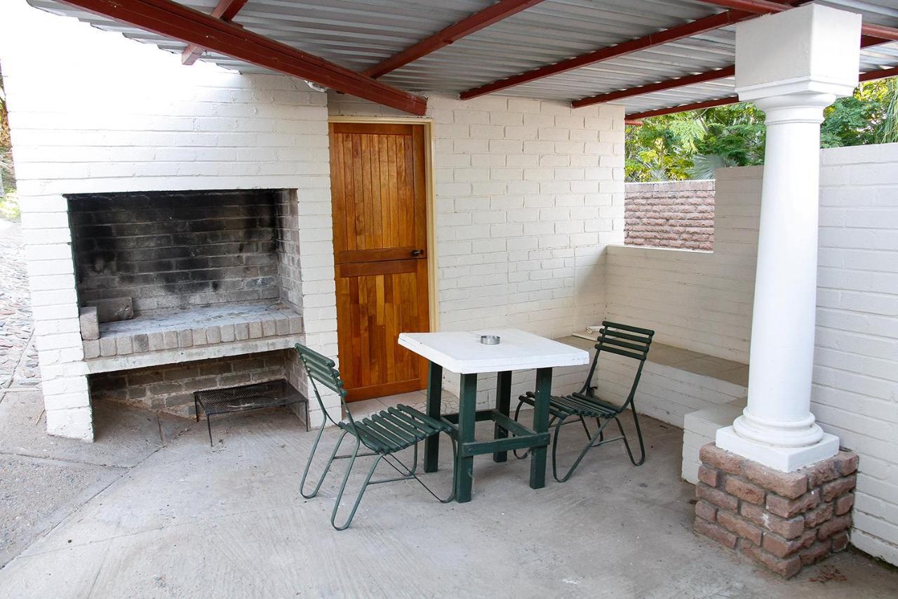 Keimoes Ikaia River Lodge מראה חיצוני תמונה