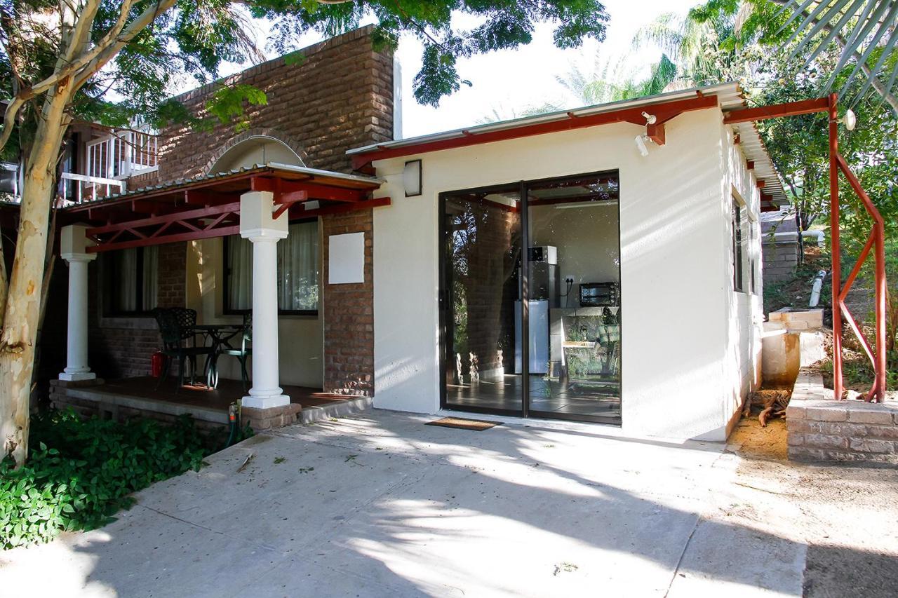 Keimoes Ikaia River Lodge מראה חיצוני תמונה