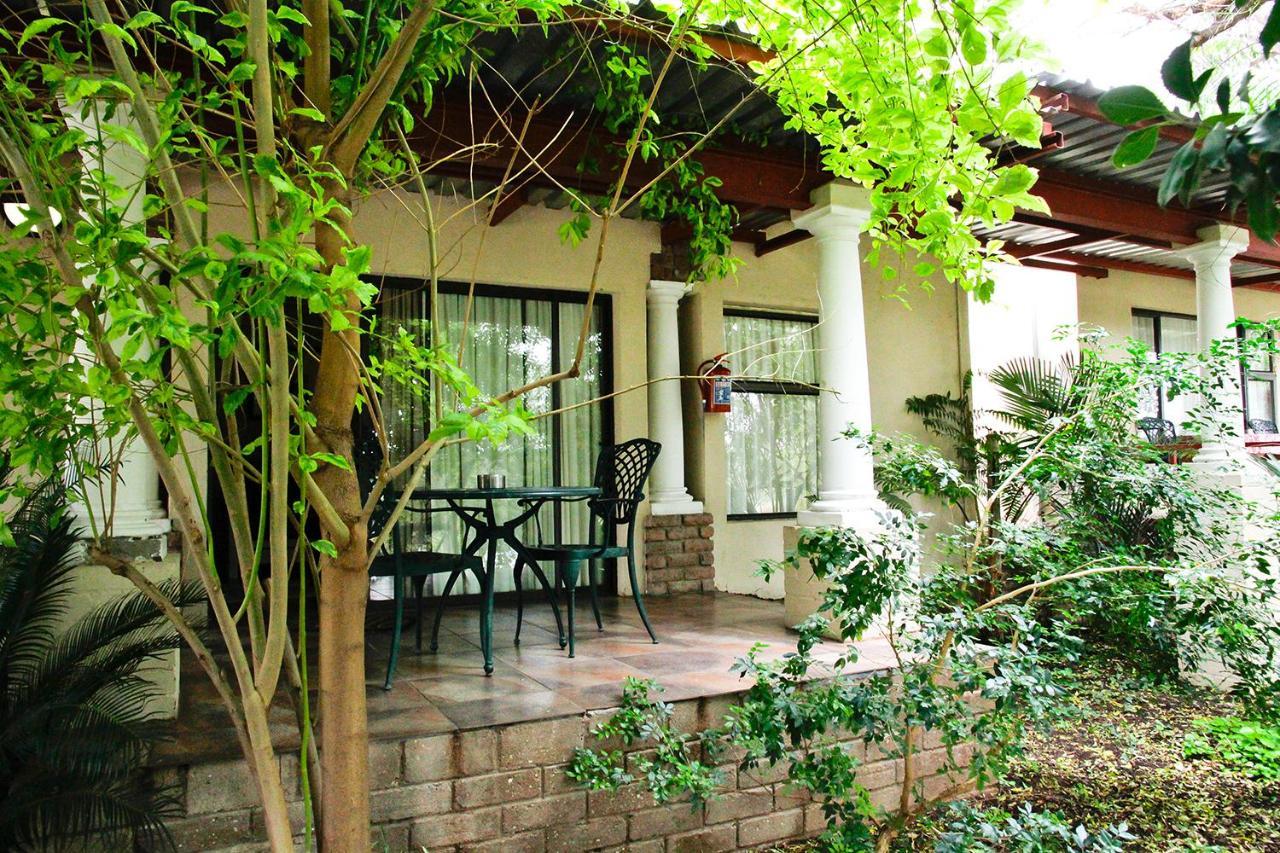 Keimoes Ikaia River Lodge מראה חיצוני תמונה
