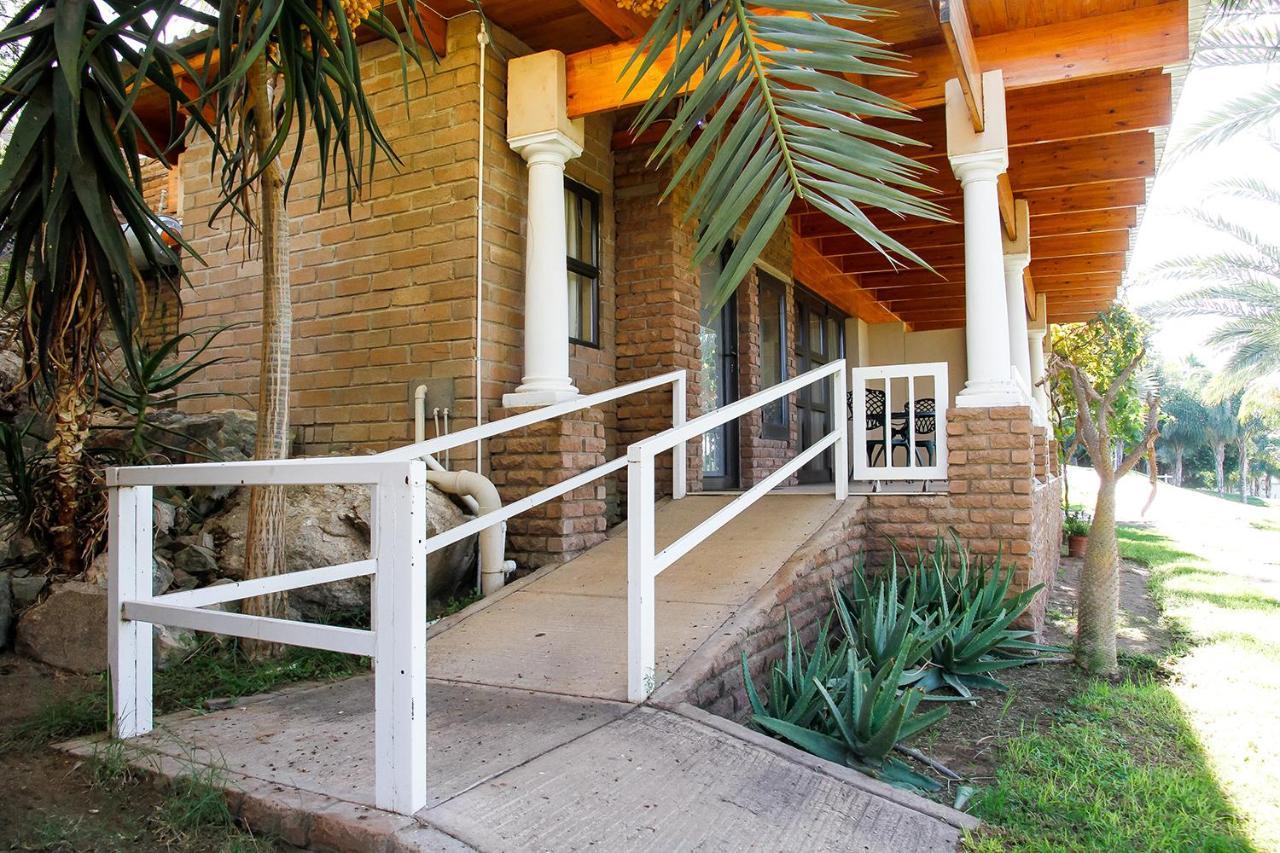 Keimoes Ikaia River Lodge מראה חיצוני תמונה